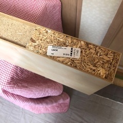 IKEA  壁に固定するラックの画像