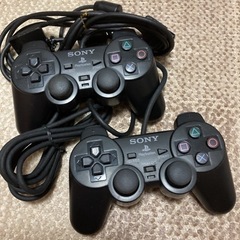 SONY プレイステーション2本体とソフト3本とメモリーカード２枚セットの画像