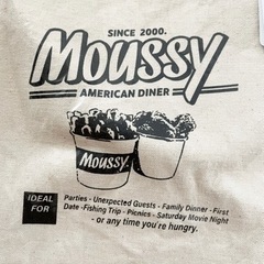 (お譲り先決定しました)【取りに来てくれる方限定】MOUSSY ノベルティバッグ 未開封の画像