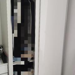 ワードローブ　引戸タイプの画像
