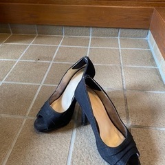 パンプス👠黒(ブラック)