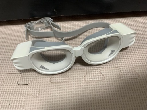 アイマッサージ機