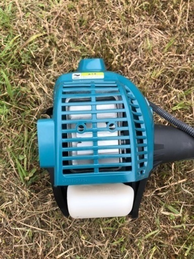 マキタ　MEM2300M 草刈機　新古品