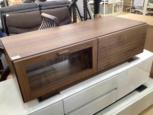 テレビボード　ダークブラウン