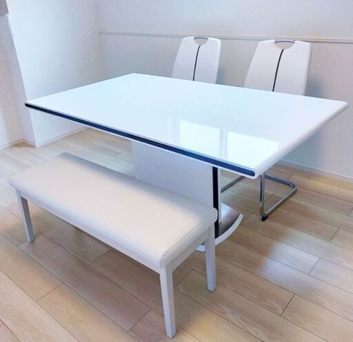 【2022年7月購入】伸長式（伸縮式）木製 ダイニング リビング テーブル 160~200cm ホワイト  チェア 2脚 ベンチ110㎝ セット