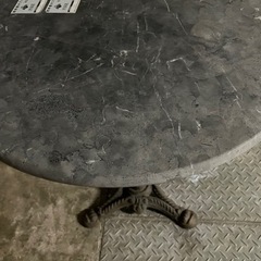 マーブル色のテーブルの画像