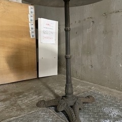 マーブル色のテーブルの画像