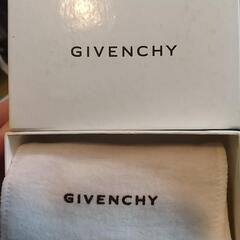 GIVENCHYキーケースの画像