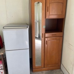 冷蔵庫、靴箱　あげます☆早いもの勝ちです！