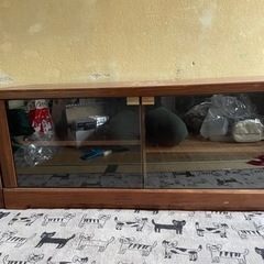 頑丈なテレビ台