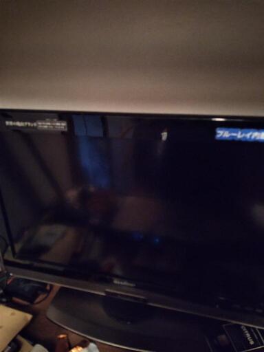 液晶テレビ