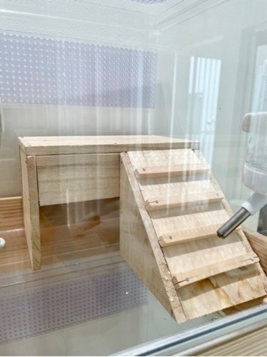 ハムスターアクリルケージ　二階建て