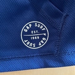 【新品未使用】baby GAP パーカー ラッシュガードの画像