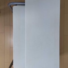 【取引中】ロータイプのパソコンデスクの画像