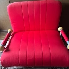 赤いシングルサイズソファーベッド中古
