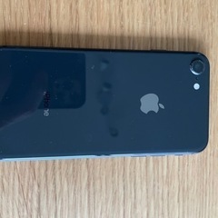 iPhone8 SiM入ってません