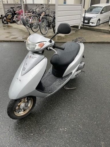 HONDA ディオ　4スト　新品シート、バッテリー