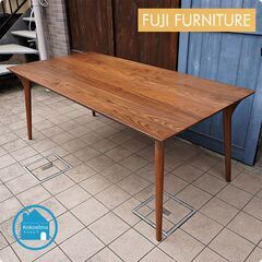 FUJI FURNITURE(冨士ファニチア)のKoti(コティ)ウォールナット材 ダイニングテーブルです。フシの少ない最上グレードの素材を使用。モダンなデザインは北欧テイストなどに♪CG222