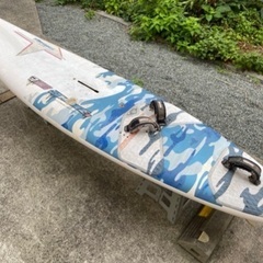 ウインドサーフィンボード　フィン付き