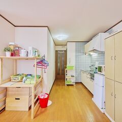 【RebornキッチンスペースL】自然光の入る一軒家の一室、貸切キッチンで#撮影#勉強会#文化教室#女子会#誕生日会#パーティー【阪神尼崎駅徒歩7分】【1000円/時間】 - 尼崎市