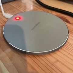 スマホ　置き型充電器