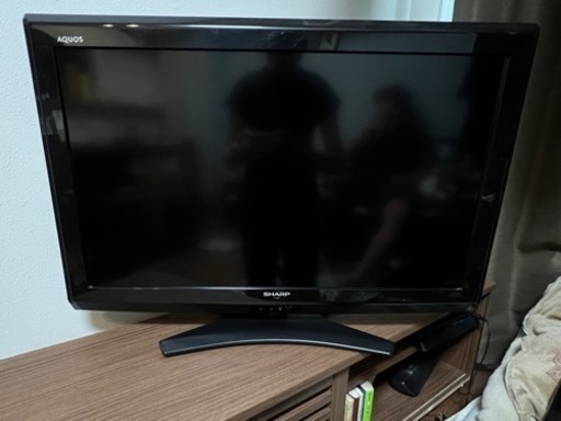 SHARP AQUOS32型テレビ 2011年モデル