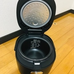 【超美品！】値下げしました！！ 値段交渉あり！炊飯器 3合炊き アイリスオーヤマの画像