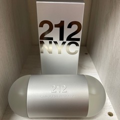 美品♡⃛キャロライナヘレナ 212の画像