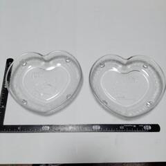新品　ハローキティ　ハート型皿セット