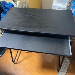 パソコンデスク(決まりました)
