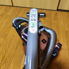 SHARP サイクロン式掃除機の画像