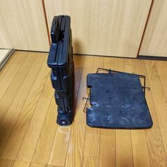 折りたたみキャリーケースの画像