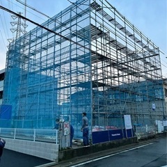 仮設足場施工スタッフの画像