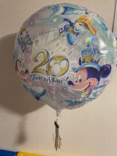ディズニー　風船