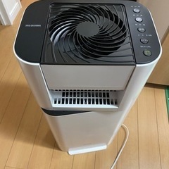 アイリス　除湿機( 洗濯物がすぐ乾く)