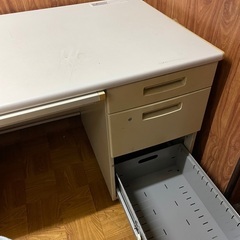 勉強机の画像