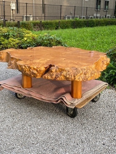 ◎最終お値下げしました‼️ 逸品 一枚板 座卓 ローテーブル 天然木 瘤杢 切り株【東京 直接引取歓迎】検 総無垢本屋久杉欅当時物旧家蔵出しうぶだしコレクター所蔵品