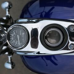 貴重　絶版車　ホンダ　マグナ50　LEDヘッドライト・テールランプ　バッテリー大型化　ピカピカ美車　程度良い　走行少ないの画像