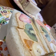 明日20日（水）高円寺でフルーツサンドご一緒しませんか? - 友達