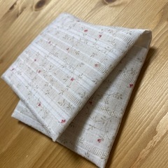 サニタリーケース　花の画像