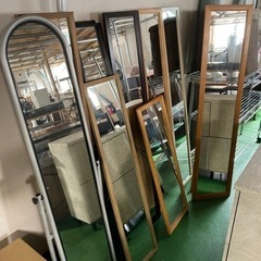 ● スタンドミラー、壁掛けミラー、姿見、1枚1000円