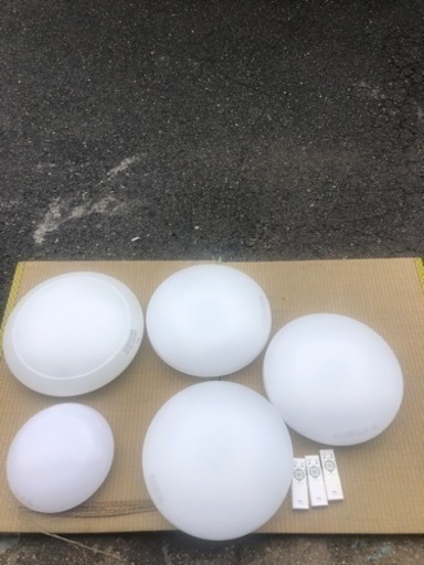 照明器具　LED×3+1他