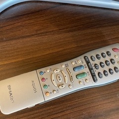 【0円】液晶テレビ32型　2005年製AQUOSの画像