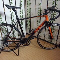 【愛品館八千代店】GIANT　DEFY4 700×25C　ロードバイク