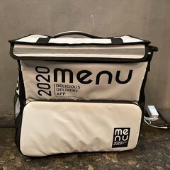 menuのカバン