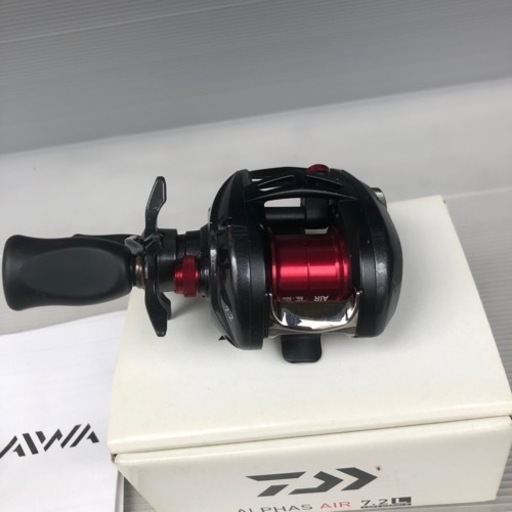 リール　ダイワ ALPHAS AIR7.2L  左ハンドル