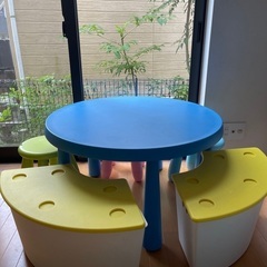 IKEA子ども用ダイニングセット