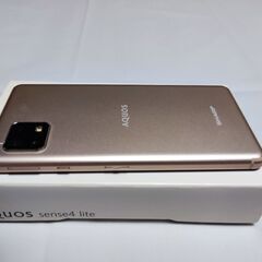AQUOS sense4lite の画像