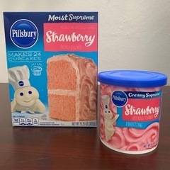 ビルズベリー　ストロベリーケーキミックスとクリームセット