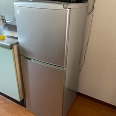 ☆決まりました☆2010年式SANYOノンフロン冷凍冷蔵庫【！0円！】の画像